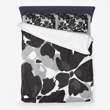 Load image into Gallery viewer, Duvet Cover Set with 2 pillow cases Mandel BLACKER
